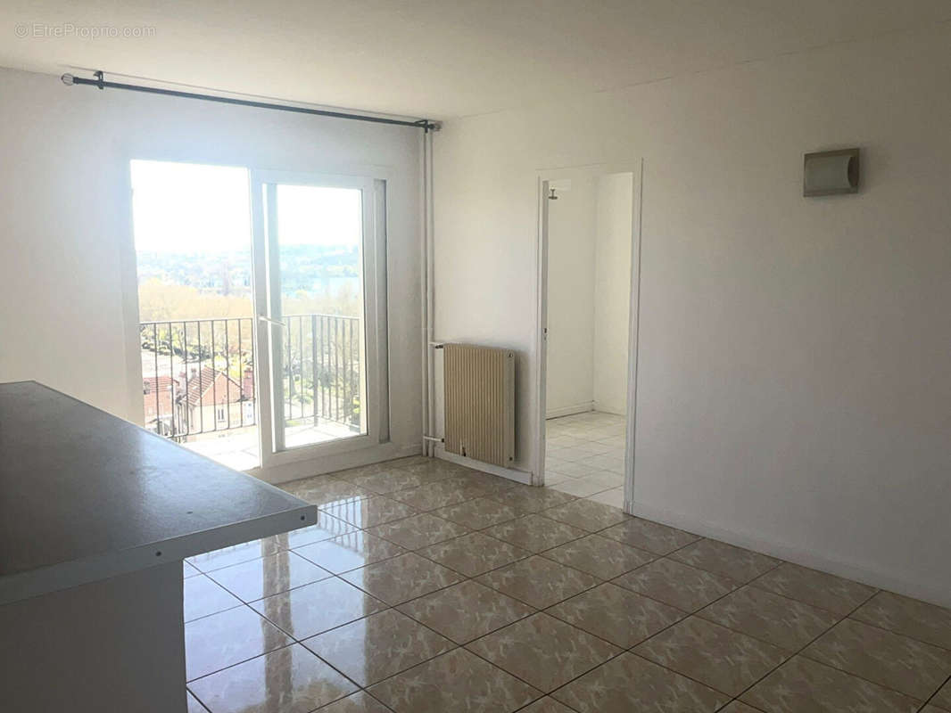 Appartement à VIRY-CHATILLON