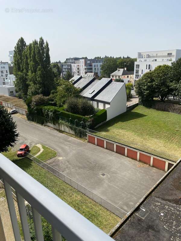 Appartement à SAINT-JACQUES-DE-LA-LANDE