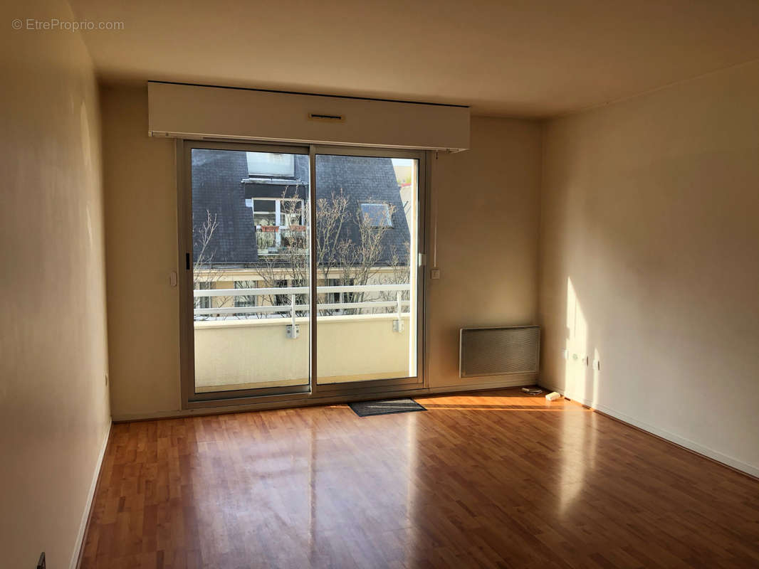 Appartement à MONTROUGE