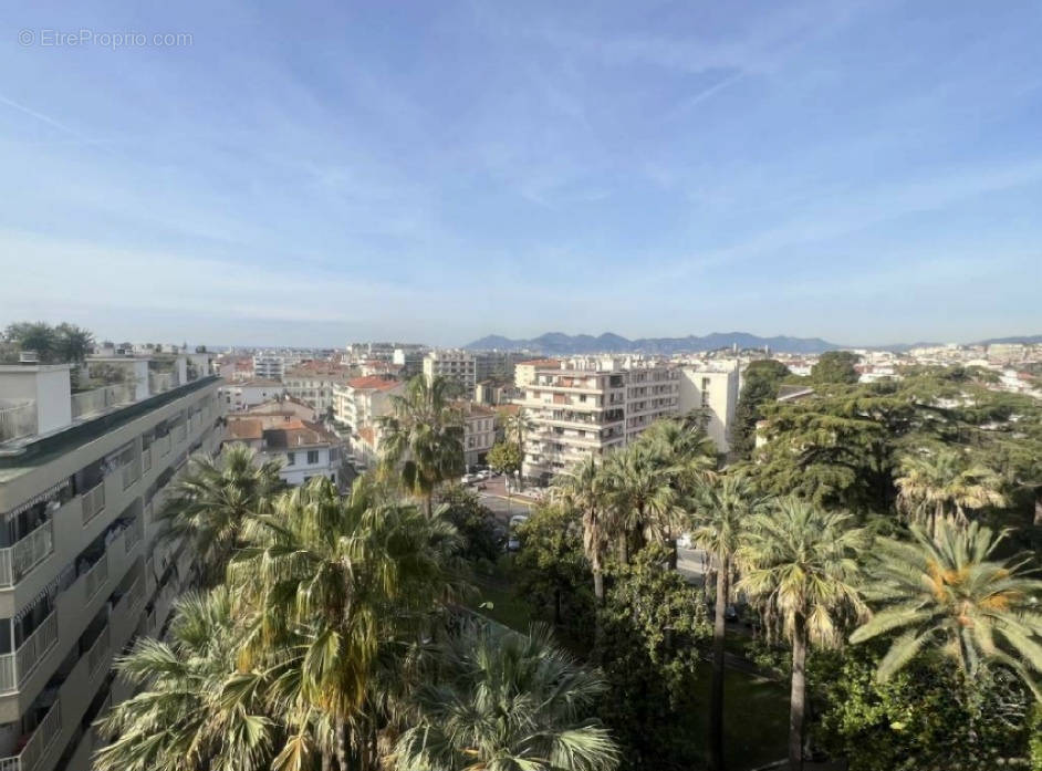 Appartement à CANNES