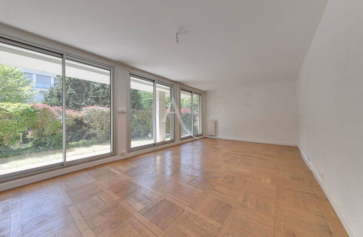 Appartement à FONTENAY-SOUS-BOIS