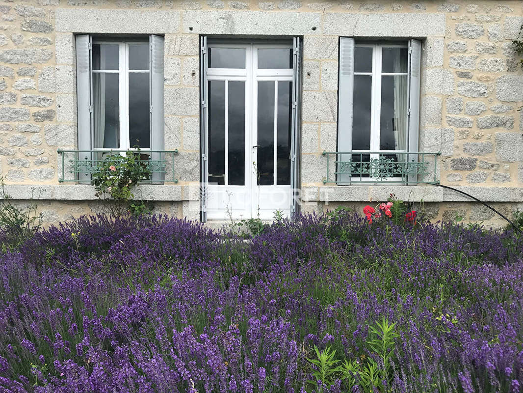 Maison à CONQUES