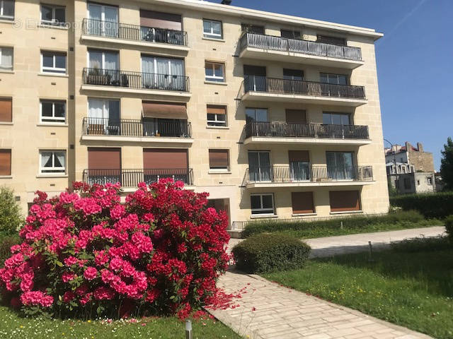 Appartement à FONTENAY-SOUS-BOIS