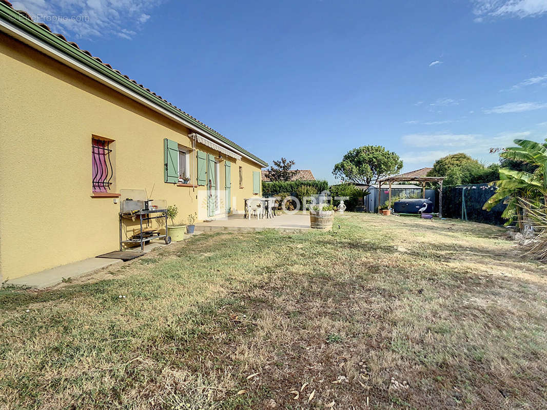 Maison à LA VILLE-DIEU-DU-TEMPLE