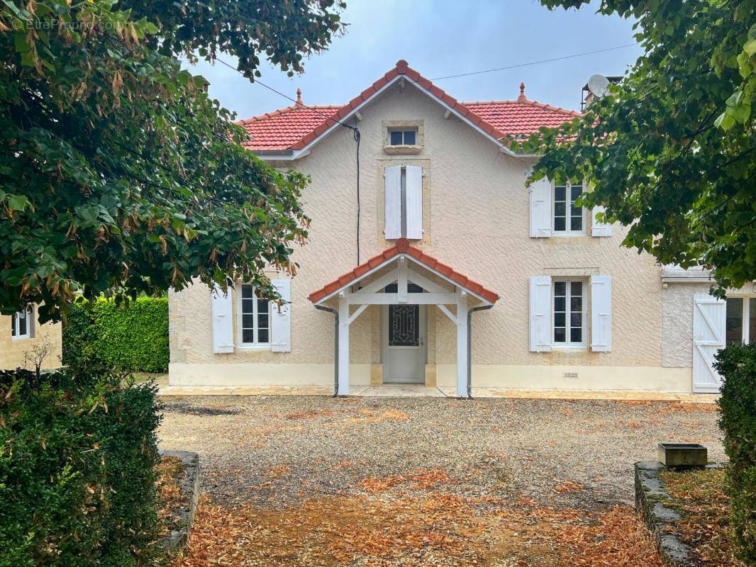 Maison à LECTOURE