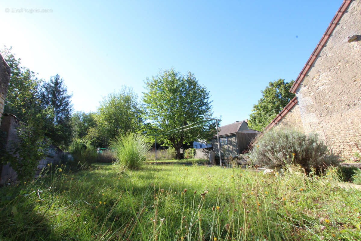 Maison à GARCHY