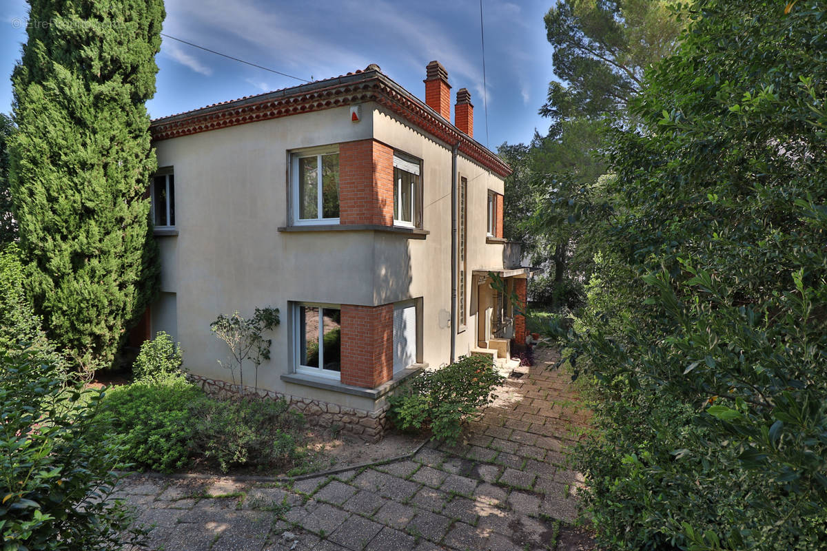 Maison à NIMES