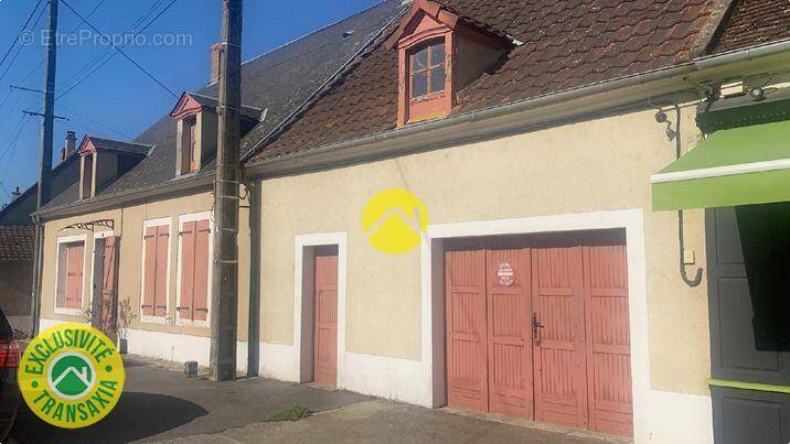 Maison à OUROUER-LES-BOURDELINS