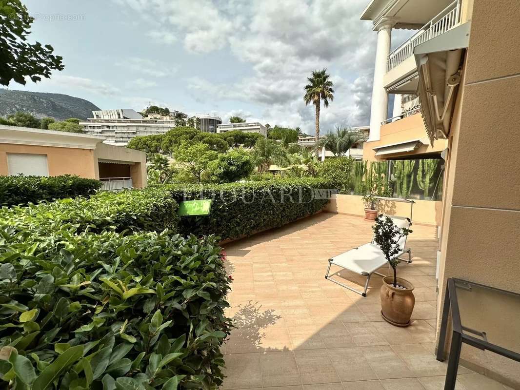 Appartement à ROQUEBRUNE-CAP-MARTIN