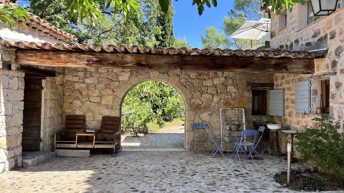 Maison à FAYENCE