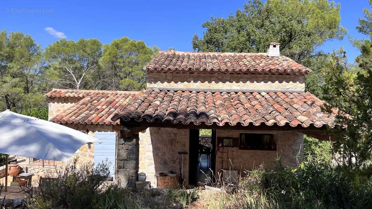 Maison à FAYENCE