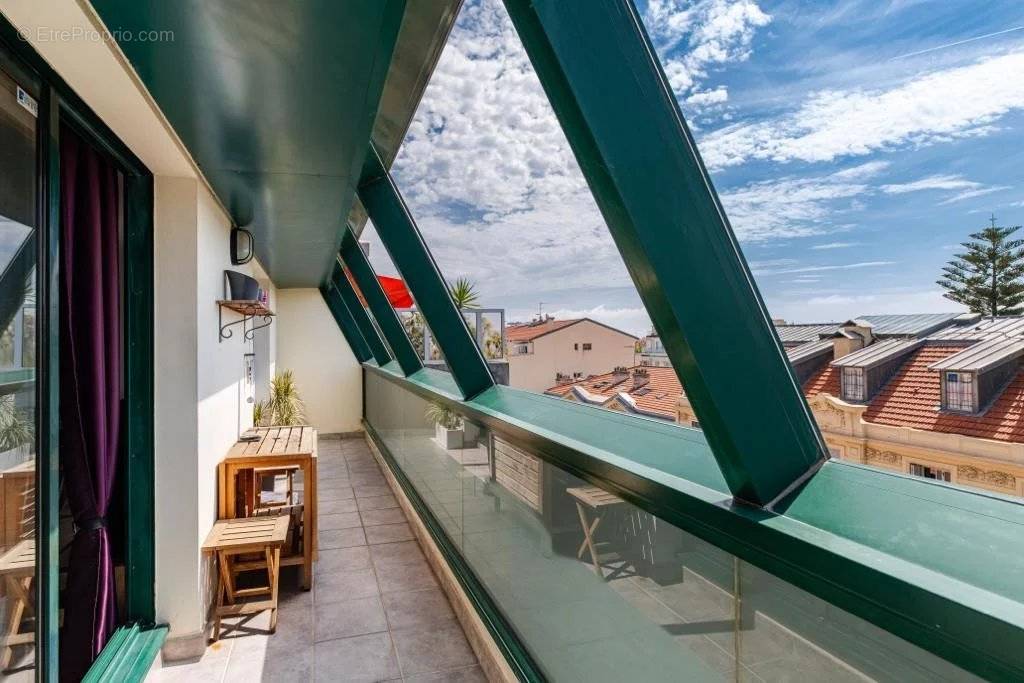 Appartement à NICE