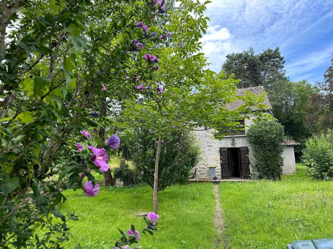 Maison à CELY