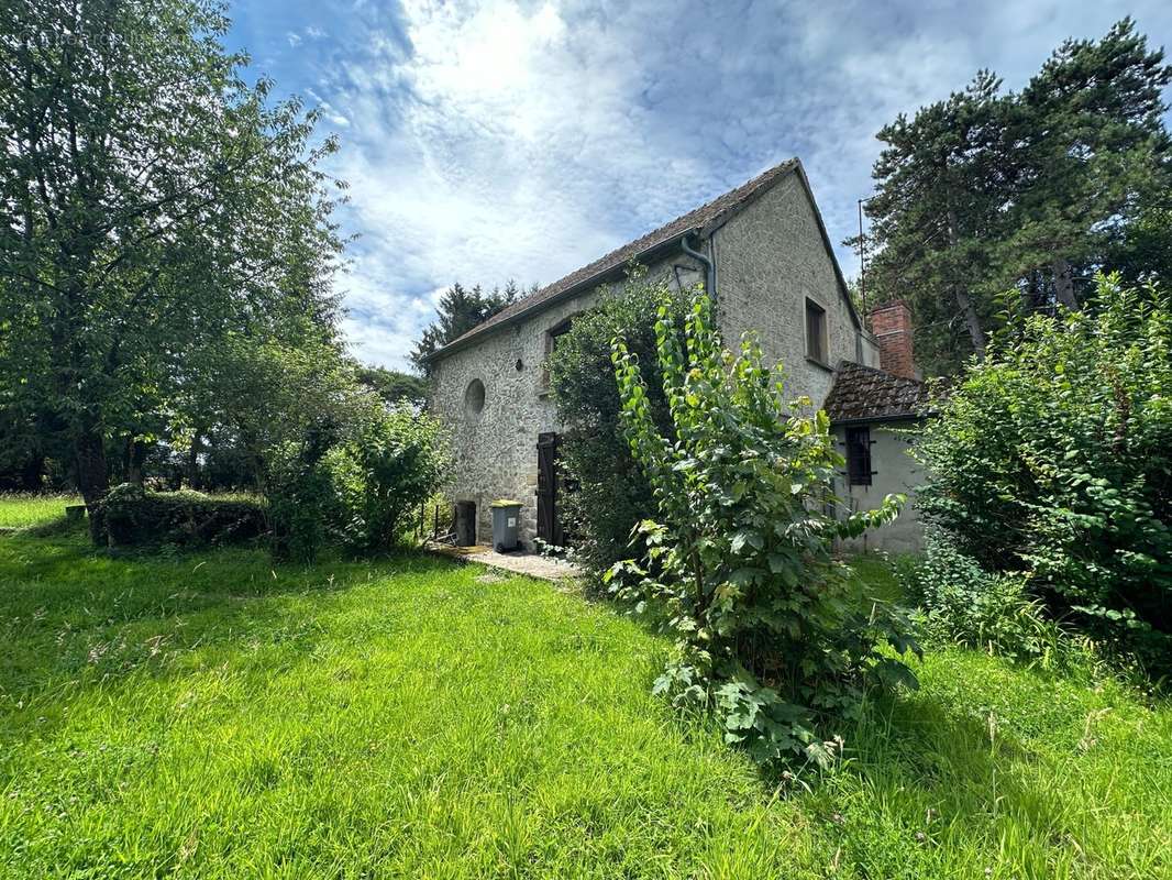 Maison à CELY