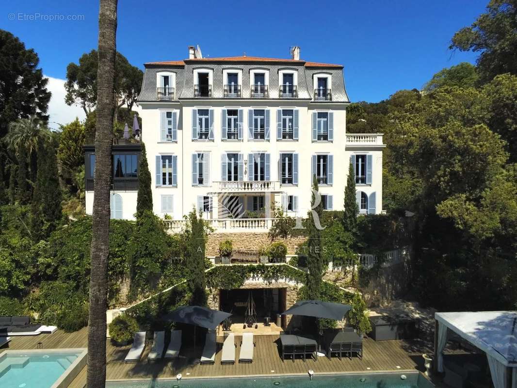 Maison à CANNES