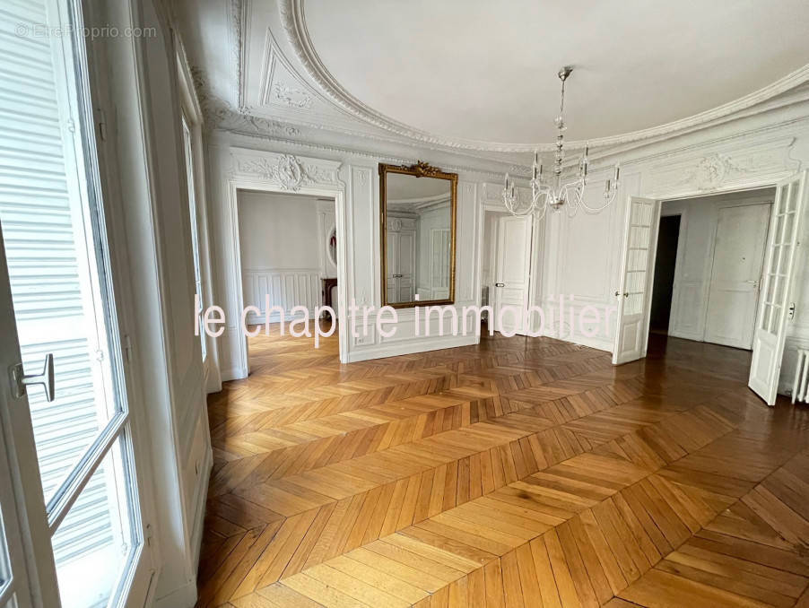 Appartement à PARIS-9E