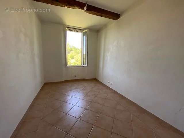 Appartement à MONTFERRAT