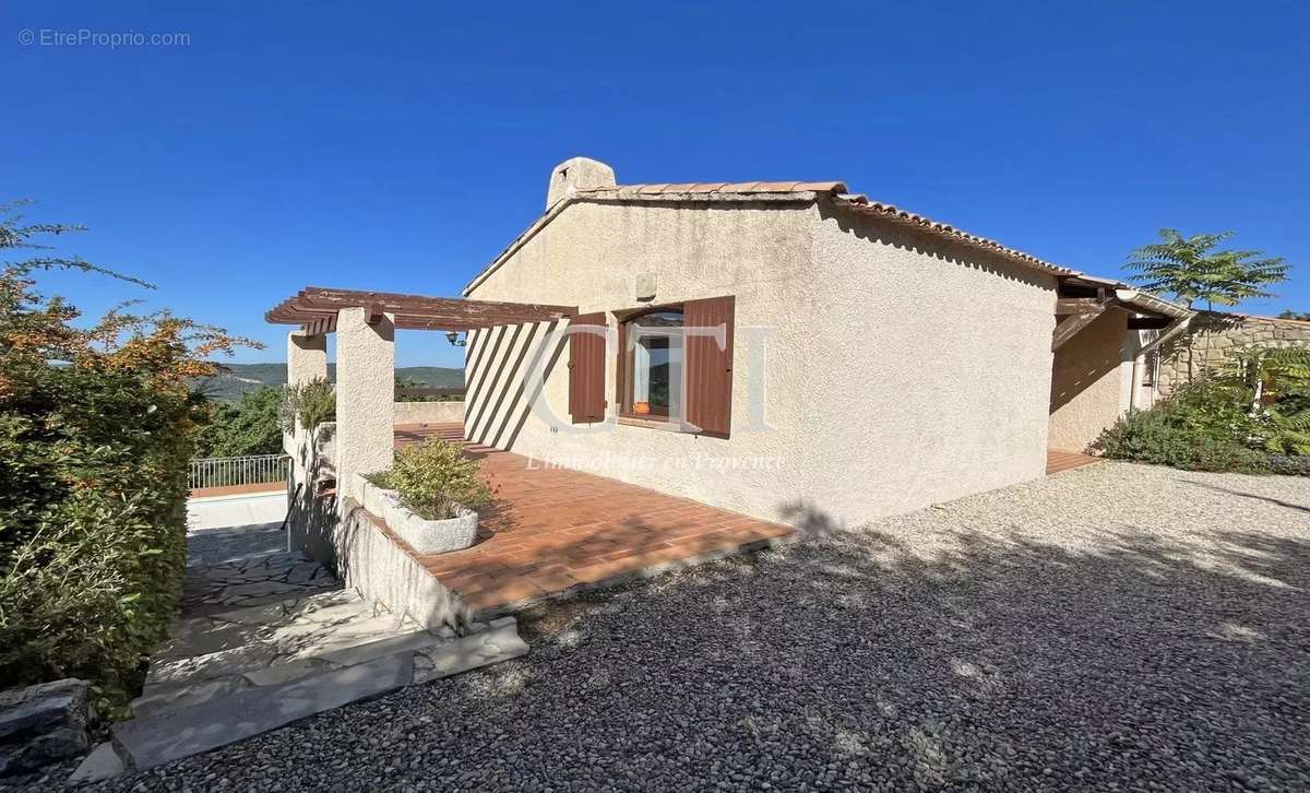 Maison à VAISON-LA-ROMAINE