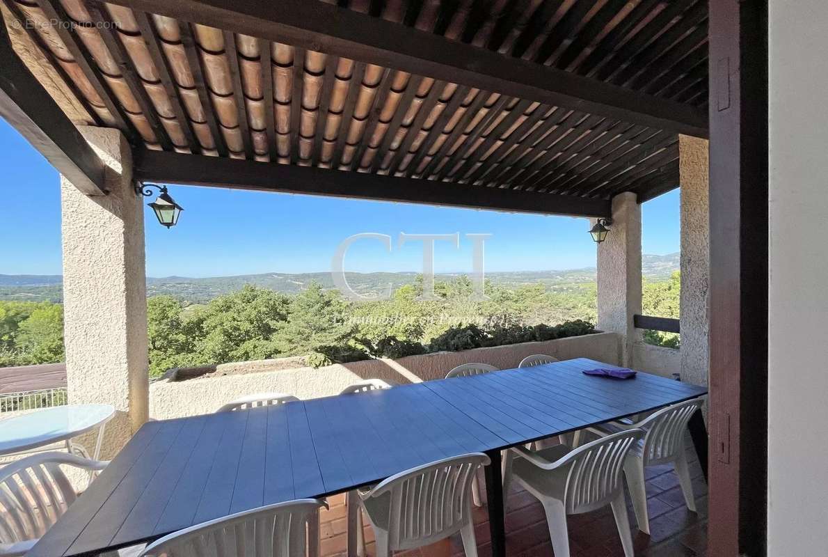 Maison à VAISON-LA-ROMAINE