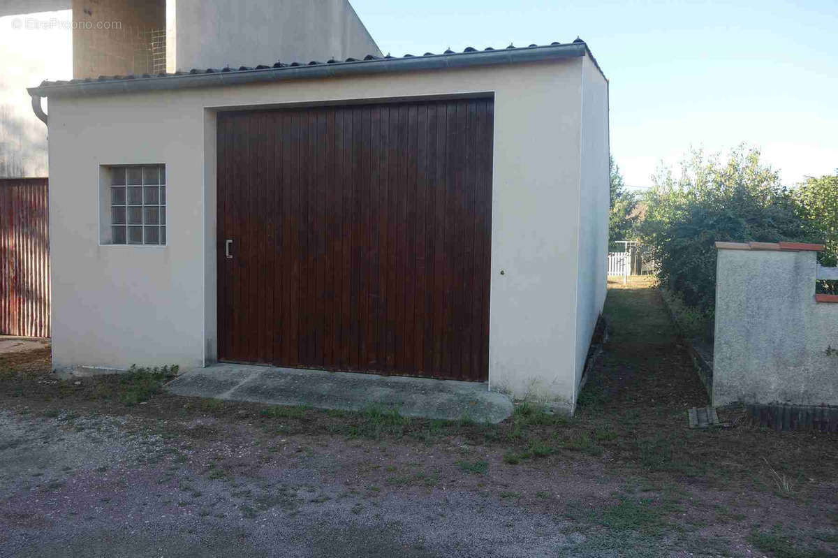 Maison à SAINT-CIERS-SUR-GIRONDE