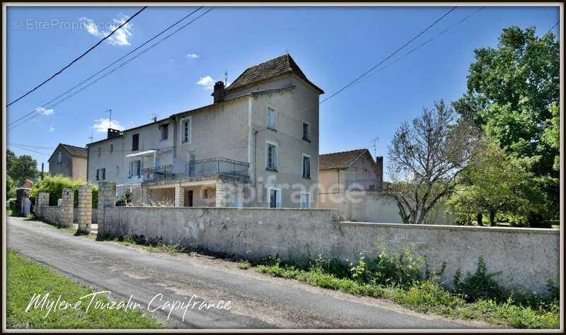 Maison à CAHORS