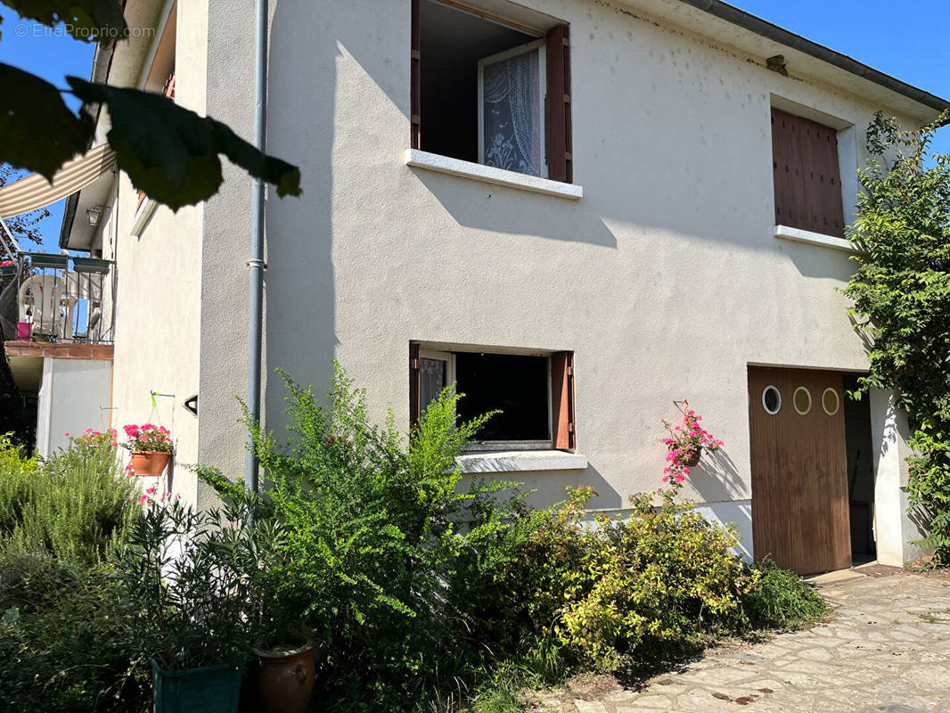 Maison à BONNARD