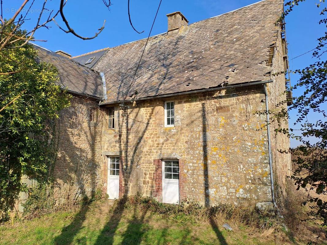 Maison à RANES