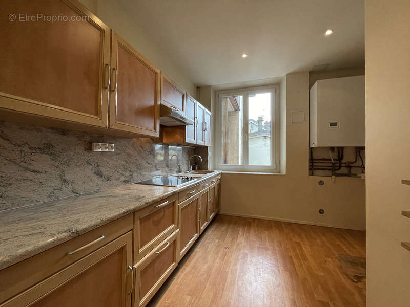 Appartement à AIX-LES-BAINS