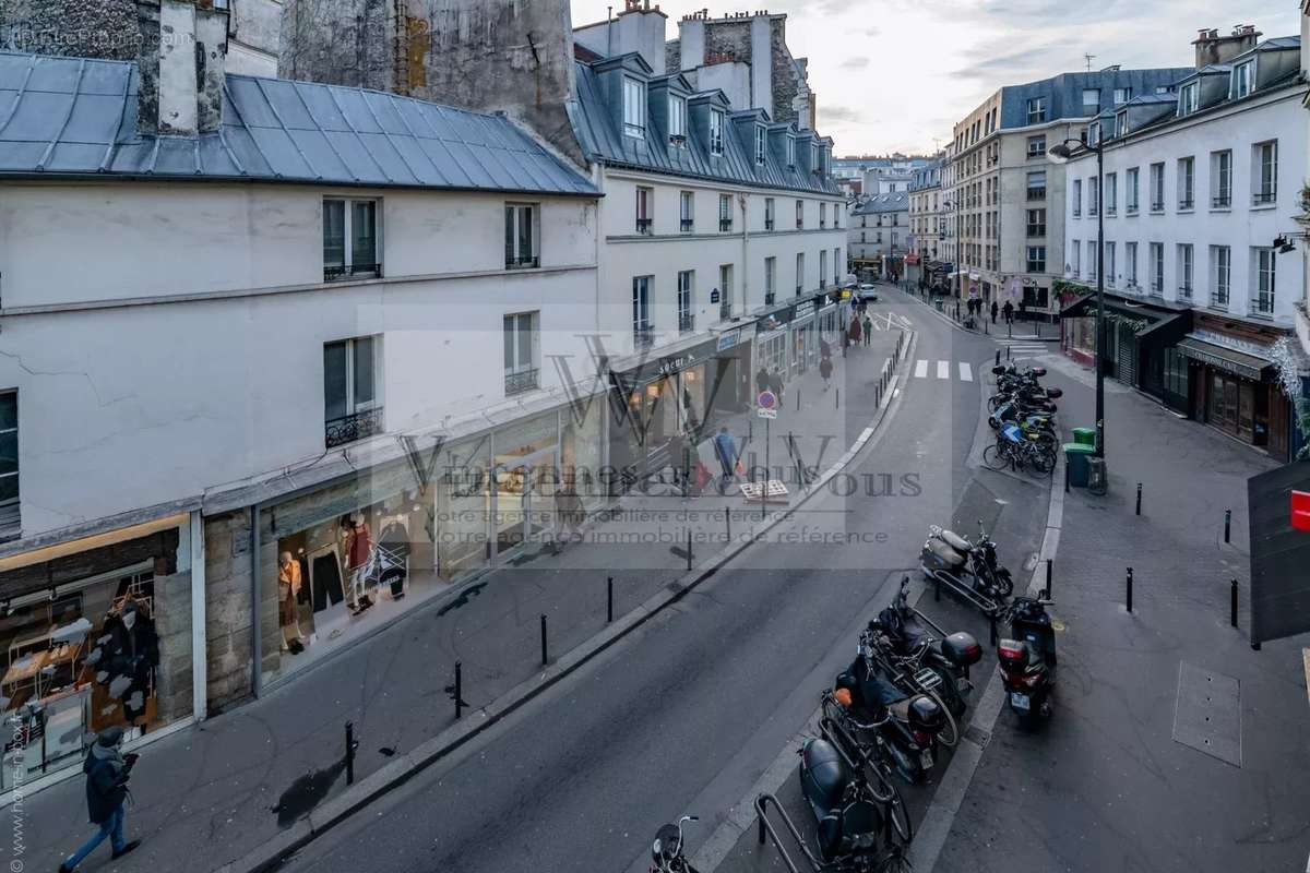 Appartement à PARIS-11E