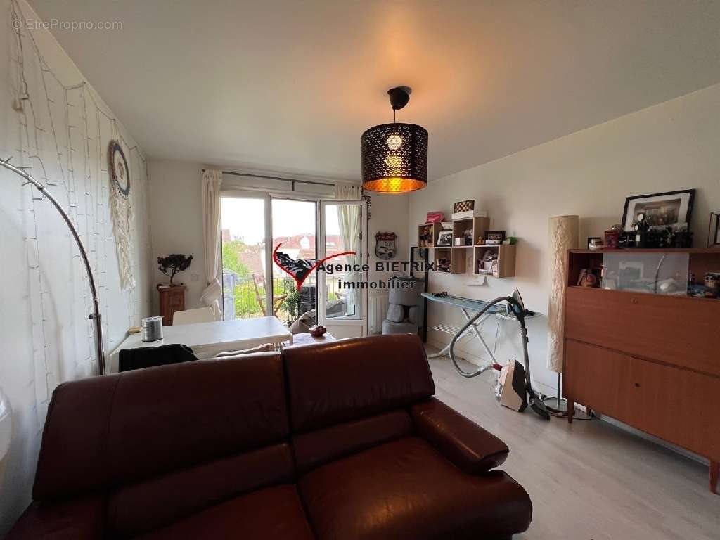 Appartement à L&#039;ISLE-ADAM