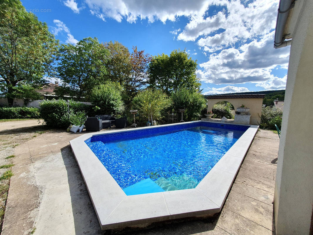 Maison à SAVIGNY-LES-BEAUNE