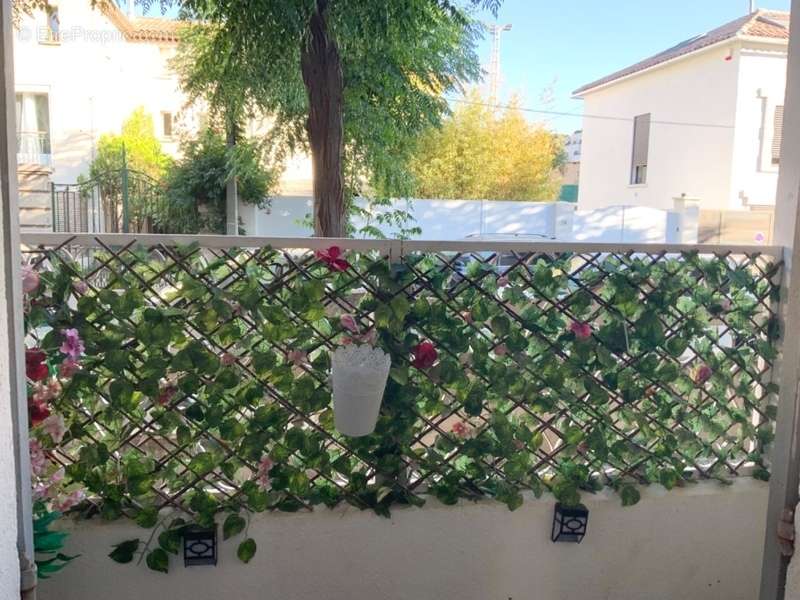 Appartement à MARSEILLE-9E