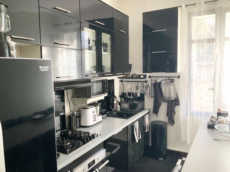 Appartement à MARSEILLE-9E