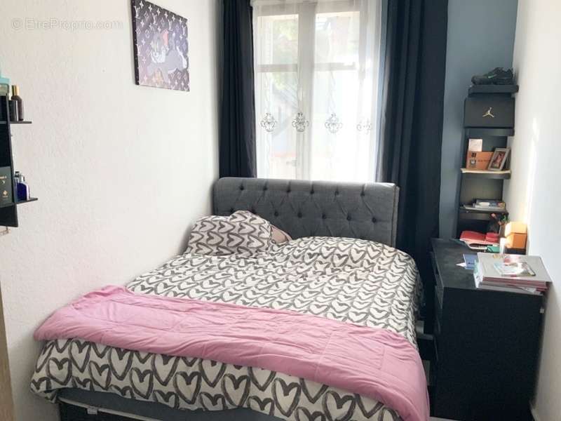 Appartement à MARSEILLE-9E