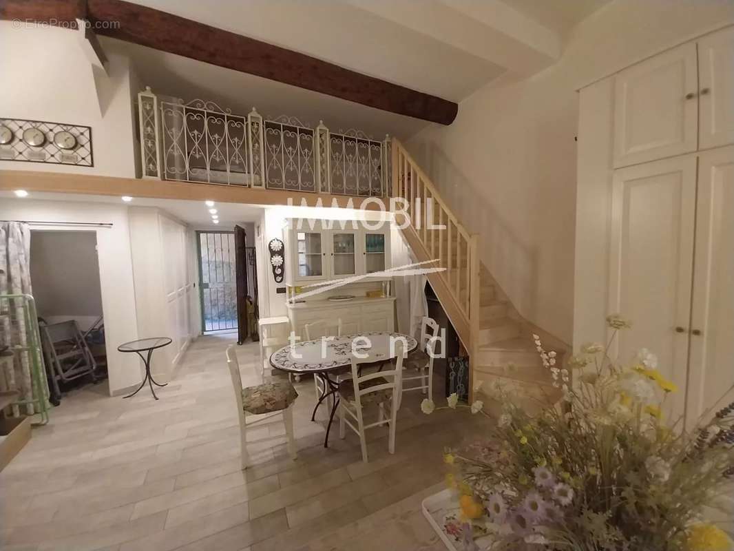 Appartement à MENTON