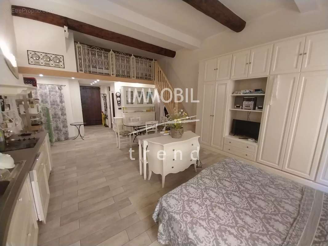 Appartement à MENTON