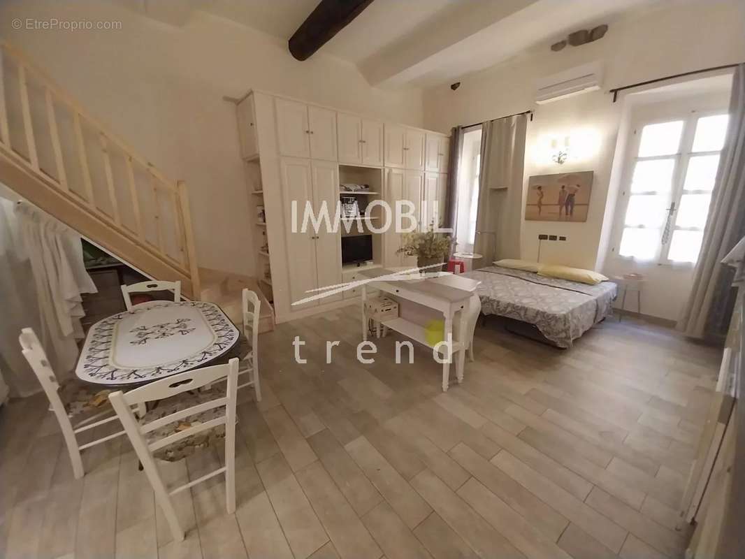 Appartement à MENTON