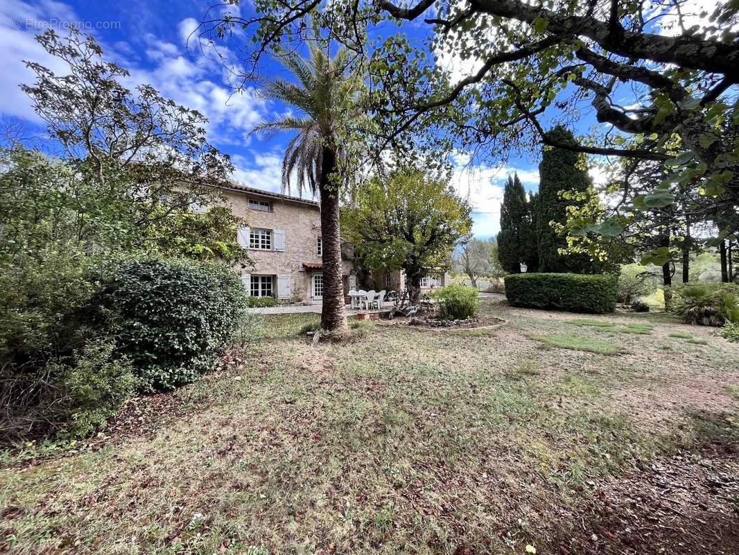 Maison à FAYENCE