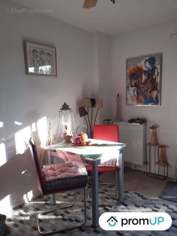 Appartement à THEIX