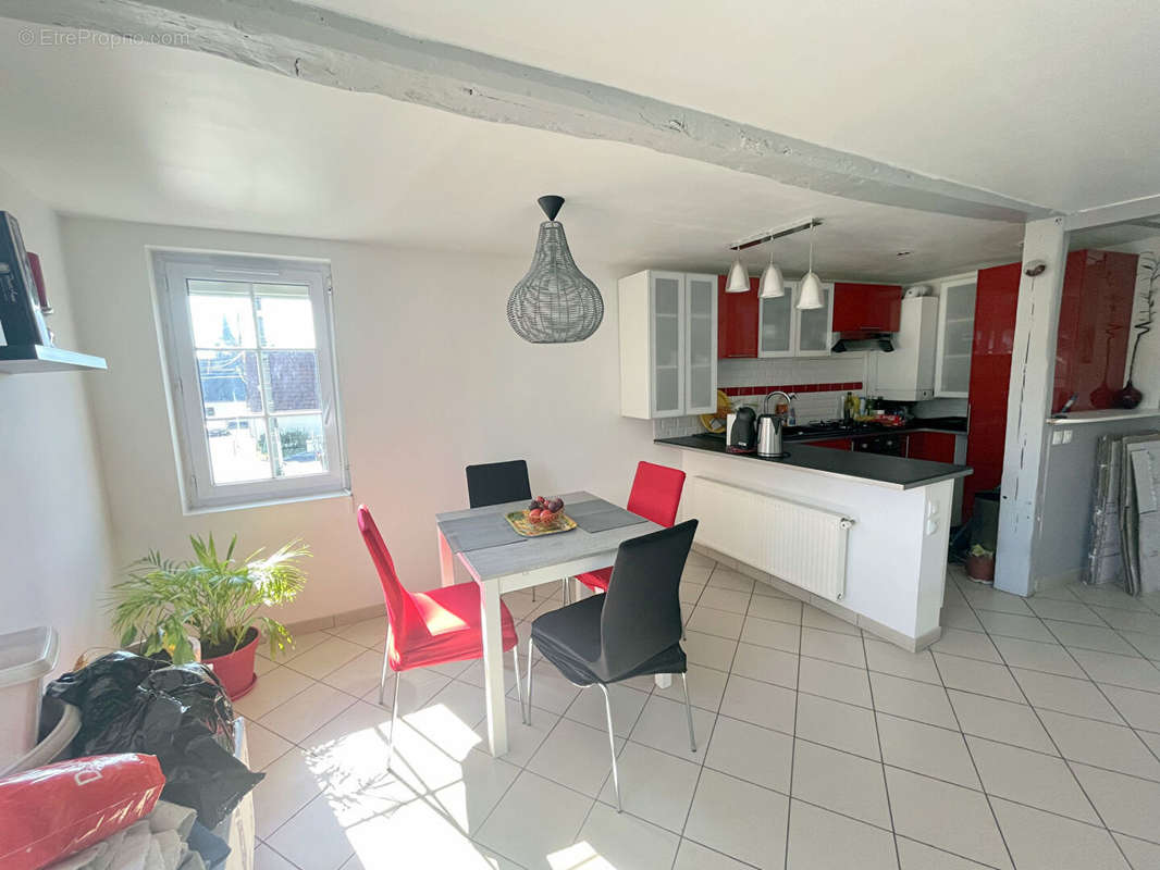 Appartement à AMBLAINVILLE