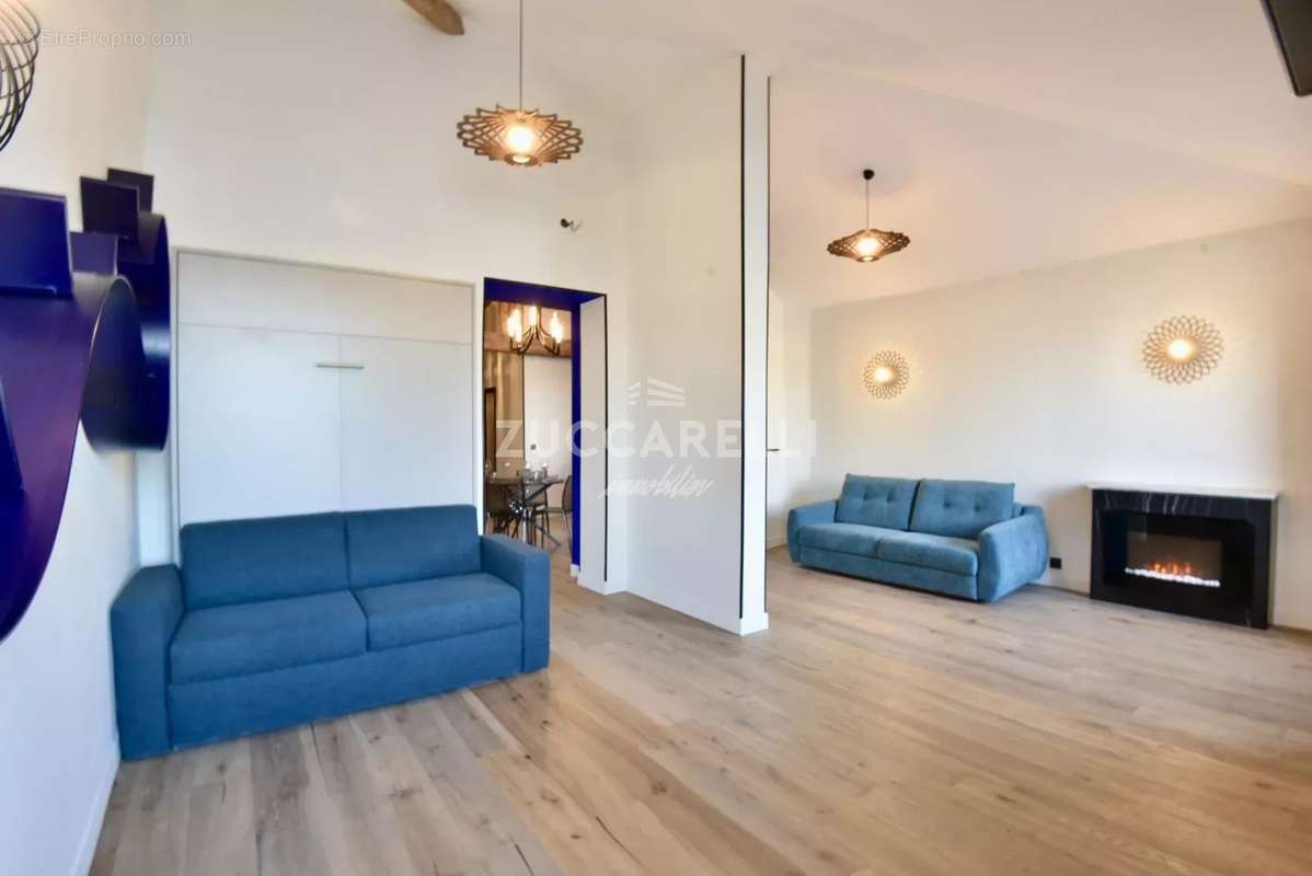 Appartement à VILLEFRANCHE-SUR-MER