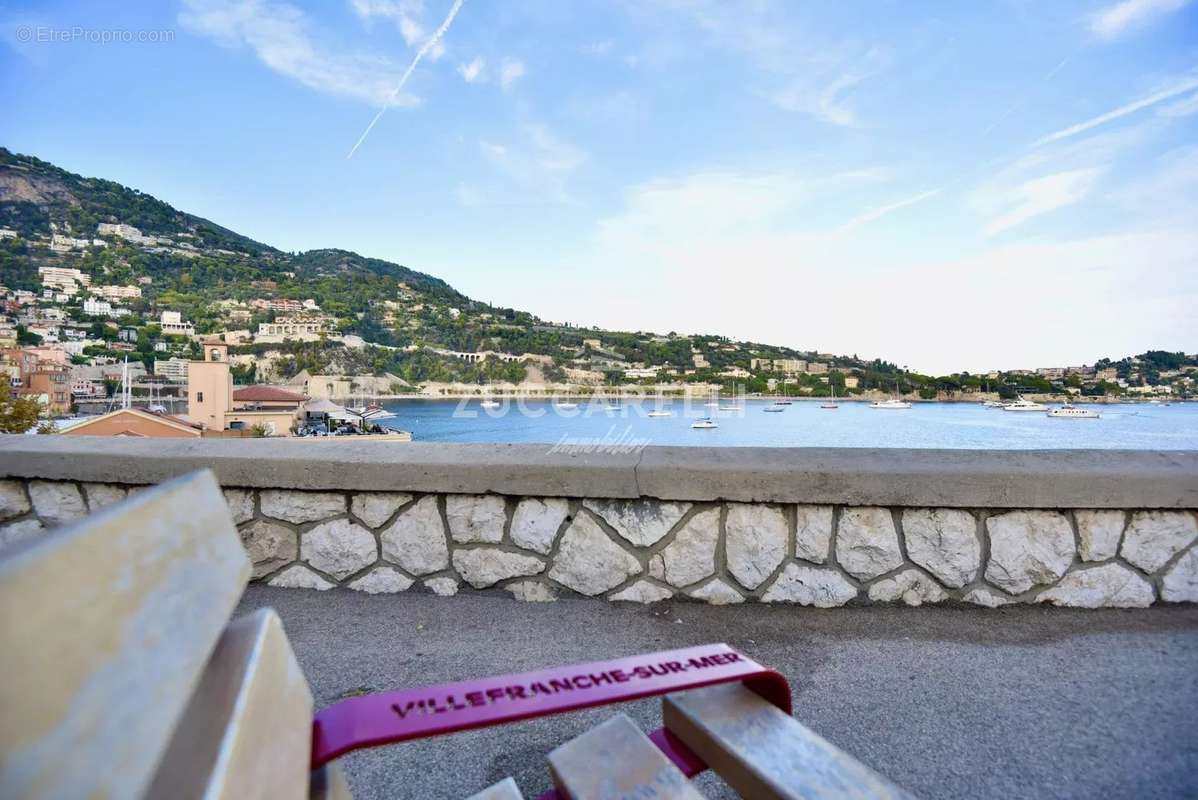 Appartement à VILLEFRANCHE-SUR-MER