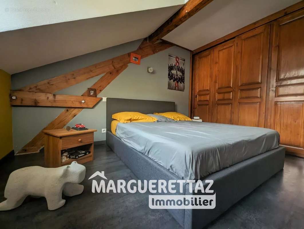 Appartement à BONNEVILLE