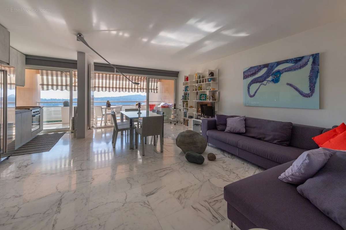 Appartement à VILLEFRANCHE-SUR-MER