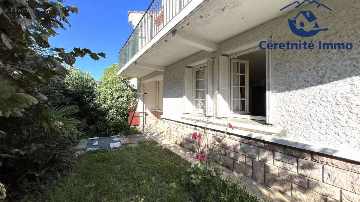 Maison à CERET