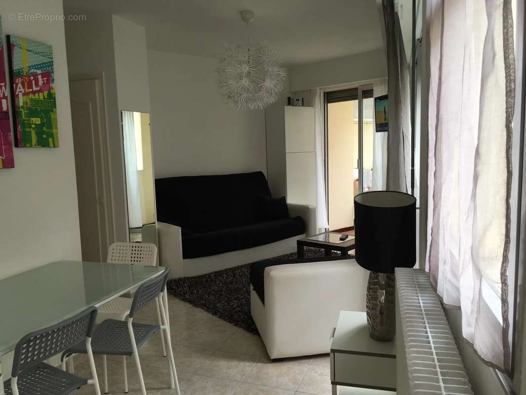 Appartement à MENTON