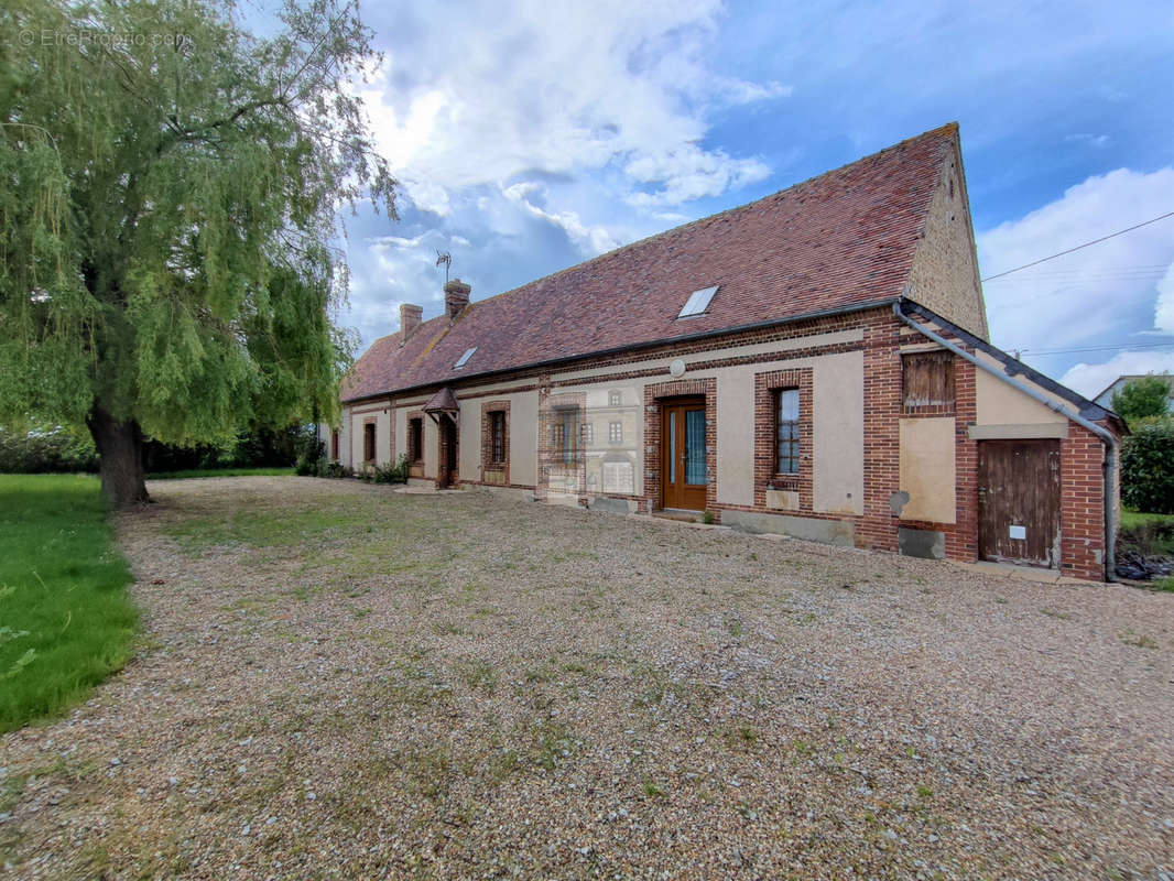 Maison à L&#039;AIGLE