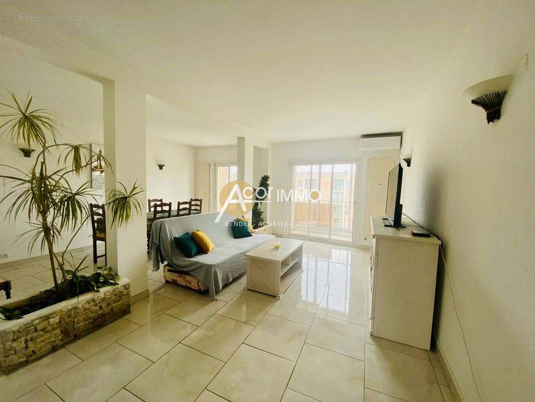 Appartement à SANARY-SUR-MER