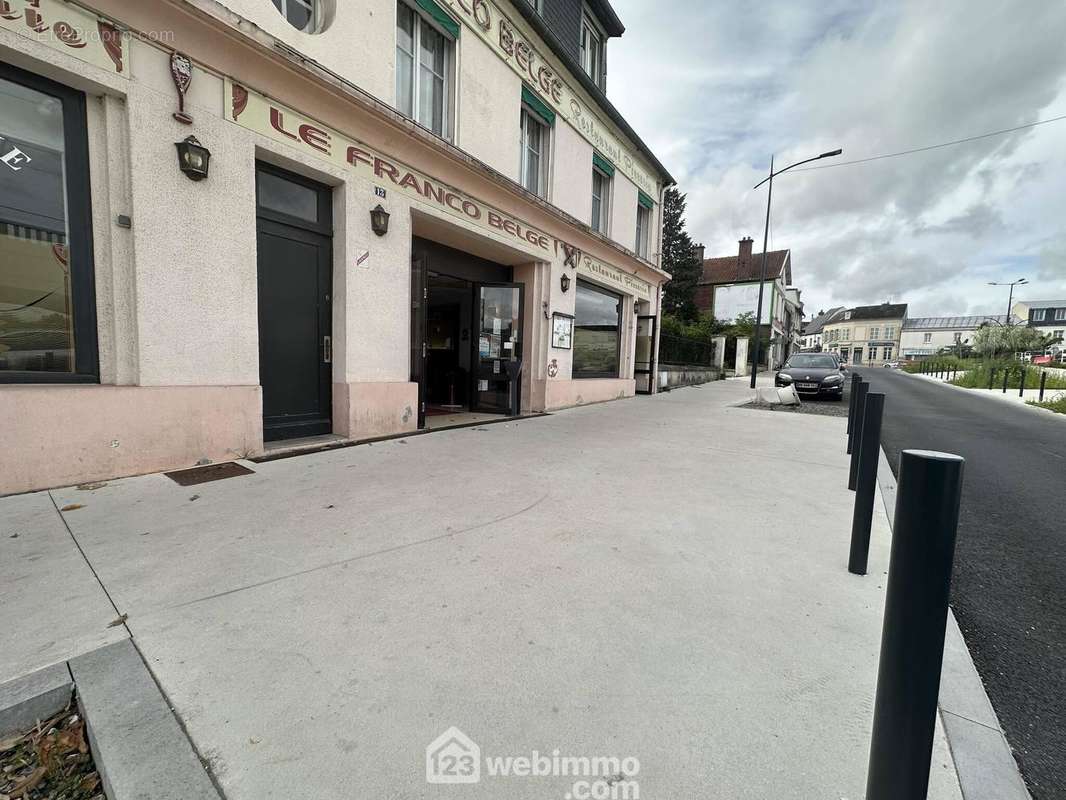 Une terrasse bien exposée - Commerce à LAON