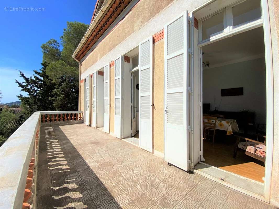 Maison à FREJUS